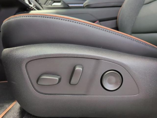 2026 GMC Acadia AT4 AWD