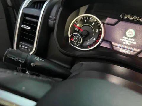 2022 Ram 3500 Laramie Crew Cab 4x4 8' Box