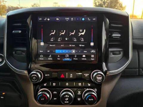 2022 Ram 3500 Laramie Crew Cab 4x4 8' Box