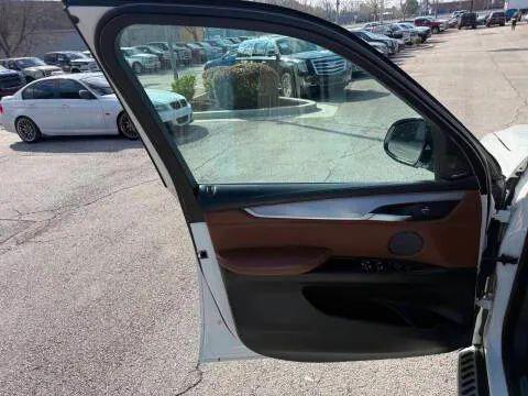 2016 BMW X5 xDrive50i