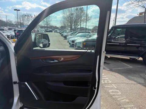 2018 Cadillac Escalade ESV Premium Luxury