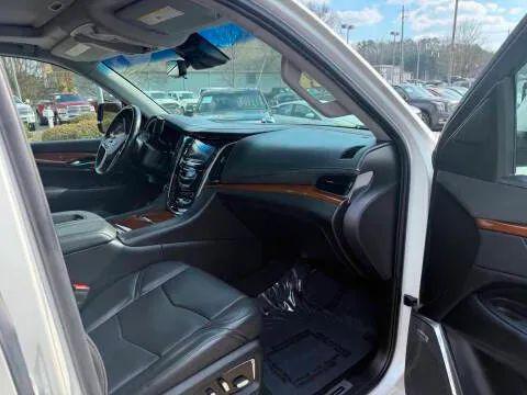 2018 Cadillac Escalade ESV Premium Luxury