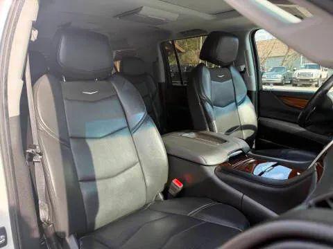 2018 Cadillac Escalade ESV Premium Luxury