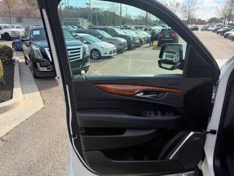 2018 Cadillac Escalade ESV Premium Luxury