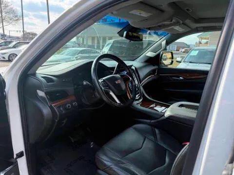 2018 Cadillac Escalade ESV Premium Luxury