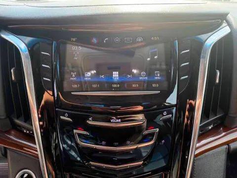 2018 Cadillac Escalade ESV Premium Luxury