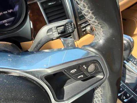 2016 Porsche Macan S