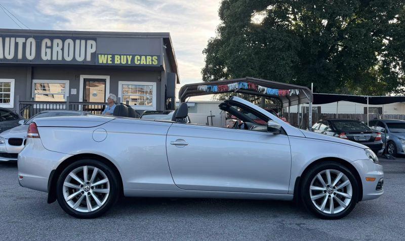 2015 Volkswagen Eos Komfort Edition