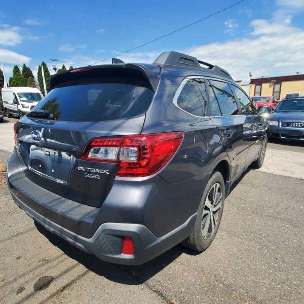 2018 Subaru Outback 3.6R Limited