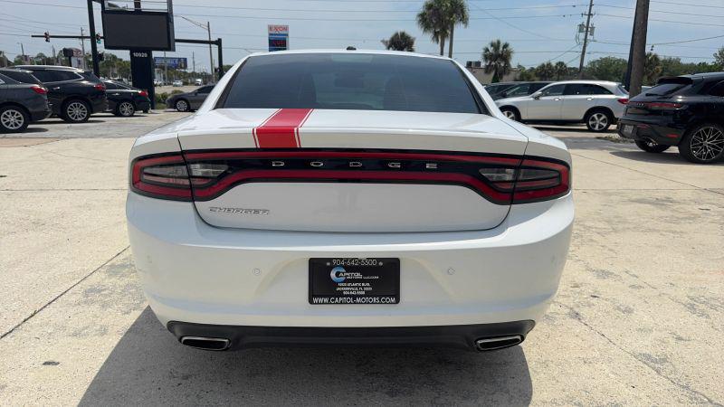 2015 Dodge Charger SE
