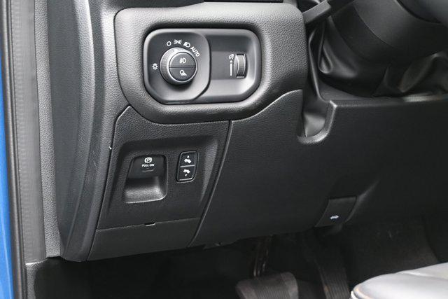 2024 Ram 1500 Big Horn Crew Cab 4x4 5'7" Box