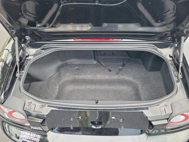 2006 Mazda MX-5 Grand Touring