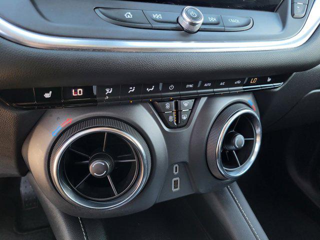 2025 Chevrolet Blazer FWD 2LT