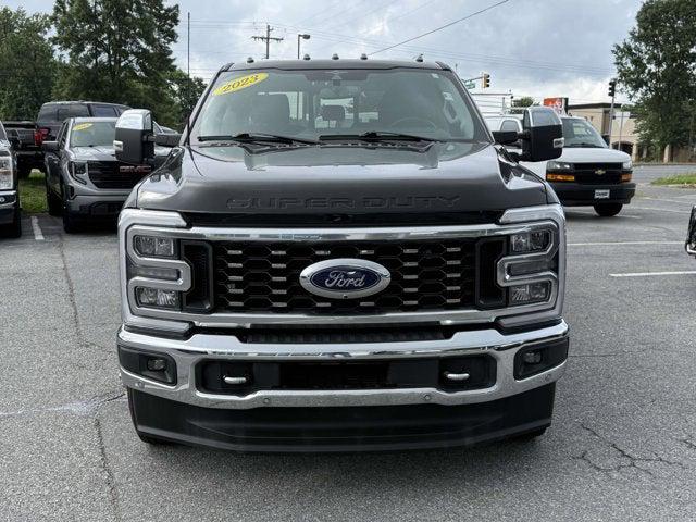 2023 Ford F-350 LARIAT