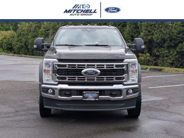 2026 Ford F-550 Upfitted w/ Service Body