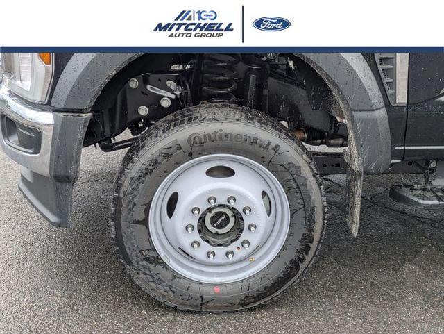 2026 Ford F-550 Upfitted w/ Service Body
