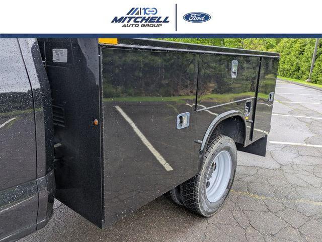 2026 Ford F-550 Upfitted w/ Service Body