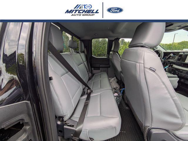 2026 Ford F-550 Upfitted w/ Service Body