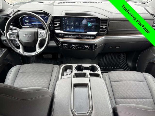 2022 Chevrolet Silverado 1500 4WD Crew Cab Short Bed RST