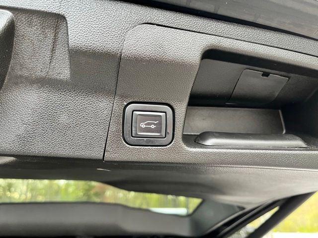 2022 GMC Acadia AWD SLE