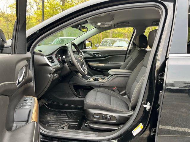 2022 GMC Acadia AWD SLE