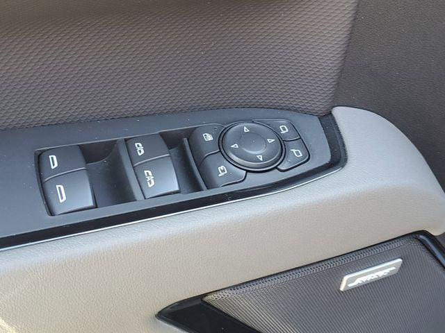 2026 Chevrolet Silverado 1500 4WD Crew Cab Short Bed ZR2