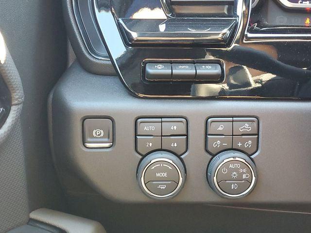 2026 Chevrolet Silverado 1500 4WD Crew Cab Short Bed ZR2