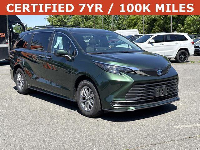 2025 Toyota Sienna XLE 8 Passenger 2025 Toyota Sienna XLE 8 Passenger