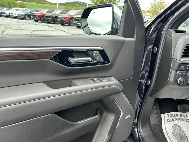 2026 Chevrolet Suburban Premier, 4WD