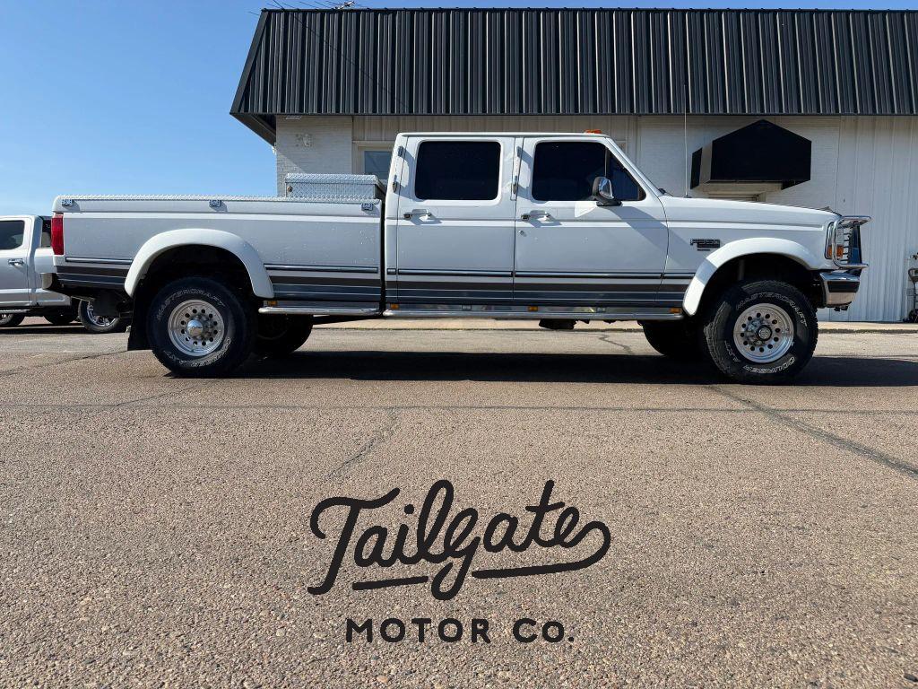 1994 Ford F-350's photo