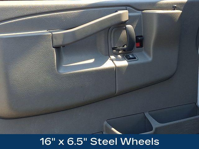 2025 Chevrolet Express Cargo Van RWD 2500 Regular Wheelbase WT