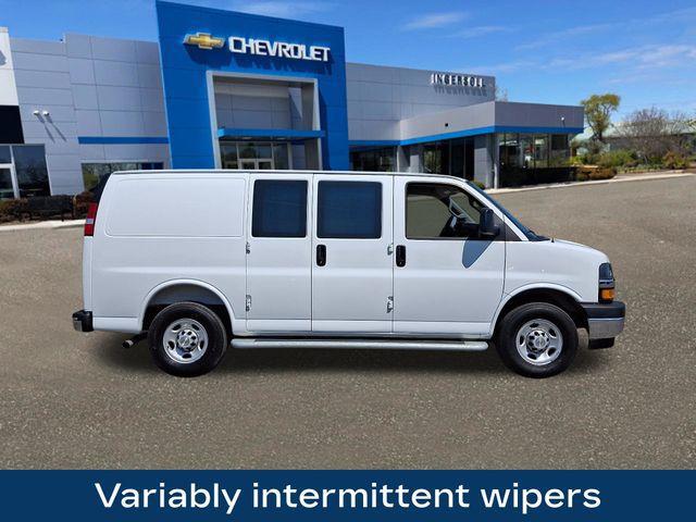 2025 Chevrolet Express Cargo Van RWD 2500 Regular Wheelbase WT