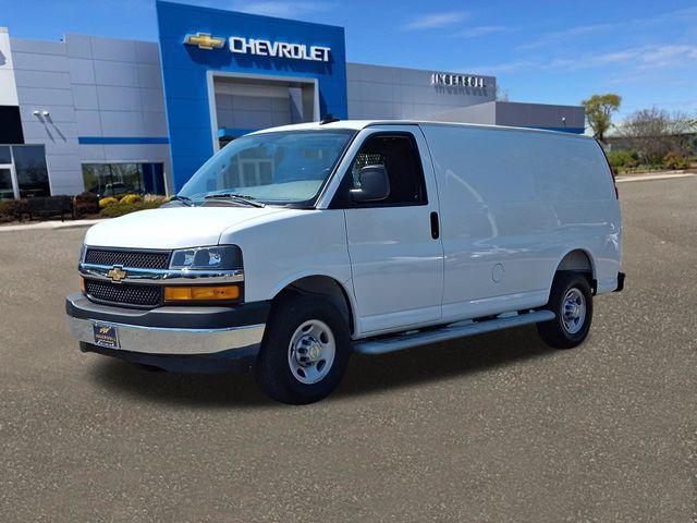 2025 Chevrolet Express Cargo Van RWD 2500 Regular Wheelbase WT