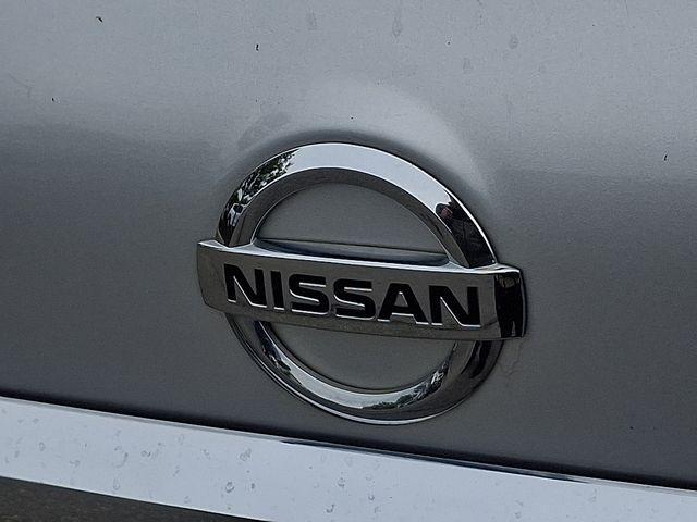 2011 Nissan Pathfinder SV