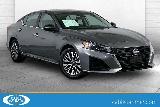2025 Nissan Altima SV FWD for sale in Independence, MO