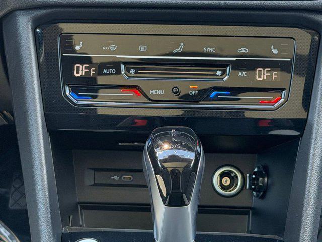 2026 Volkswagen Taos SE