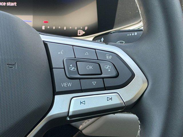 2026 Volkswagen Taos SE