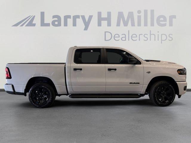 2026 Ram 1500 Express Crew Cab 4x4 57 Box