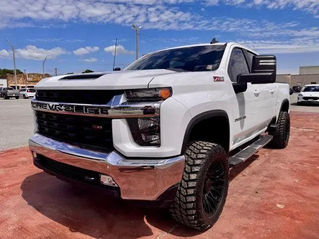 2023 Chevrolet Silverado 2500HD 4WD Crew Cab Standard Bed LT for sale in Vinita, OK