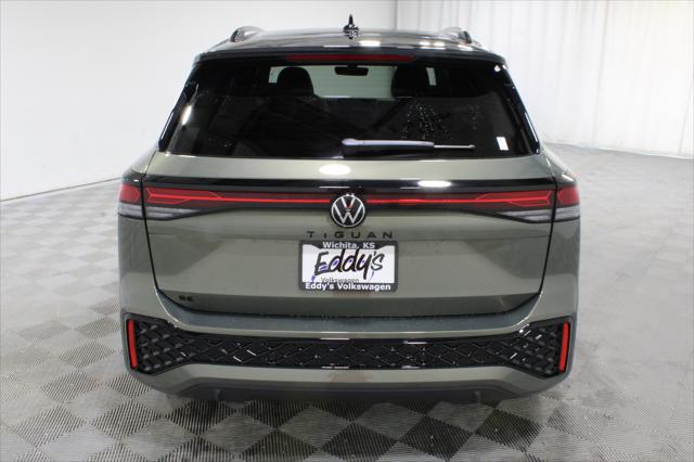 2026 Volkswagen Tiguan SE R-Line Black