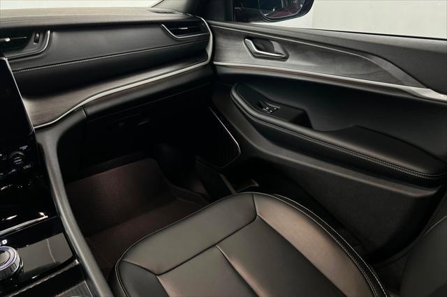 2025 Jeep Grand Cherokee L Limited 4x4