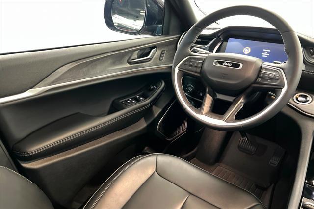 2025 Jeep Grand Cherokee L Limited 4x4