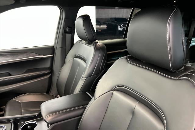 2025 Jeep Grand Cherokee L Limited 4x4