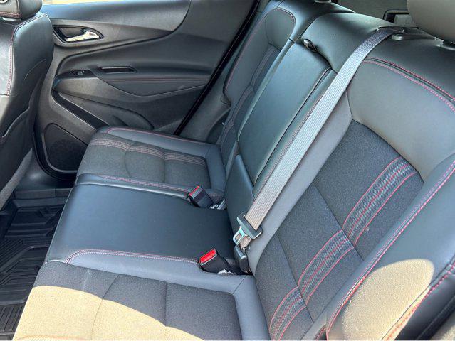 2022 Chevrolet Equinox FWD RS
