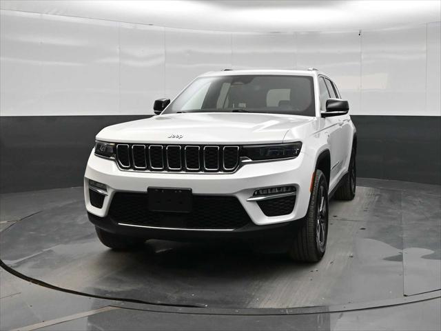 2024 Jeep Grand Cherokee Unknown