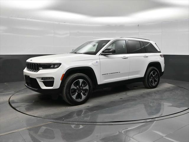 2024 Jeep Grand Cherokee Unknown