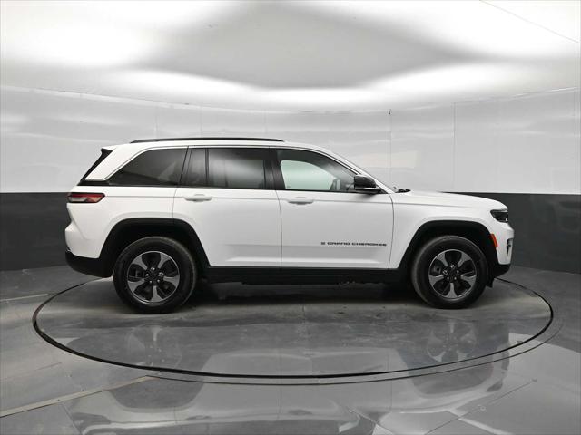 2024 Jeep Grand Cherokee Unknown