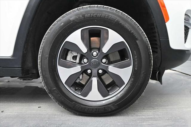 2024 Jeep Grand Cherokee Unknown