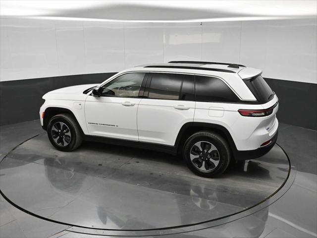 2024 Jeep Grand Cherokee Unknown