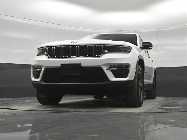 2024 Jeep Grand Cherokee Unknown